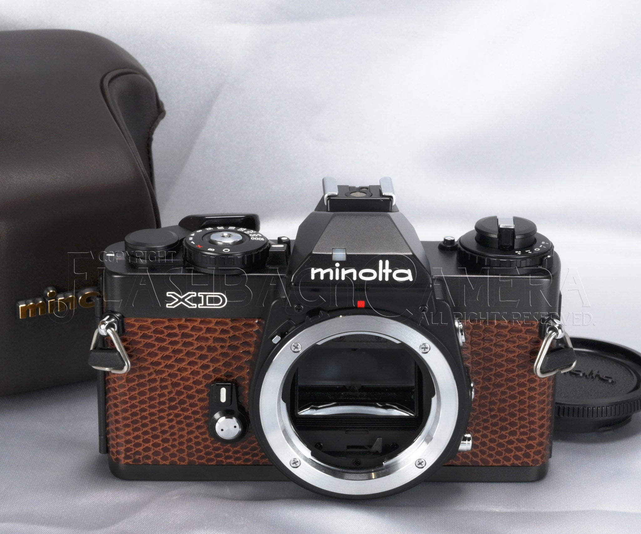 Minolta XD フィルムカメラ レンズ2本・フラッシュセット 動作未確認