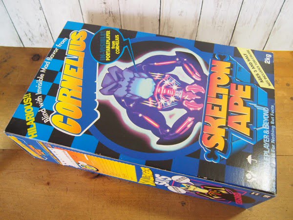 □ポータブル・レコード・プレーヤー【コーネリアス仕様/GP-3C/外箱付