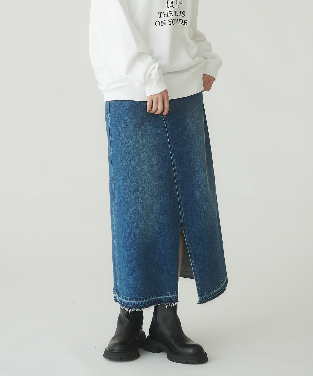デニムマキシスカート – FACE SANS FARD