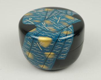 表用】鱗鶴蒔絵大棗（惺斎好写） | 茶道具通販専門店 ふげつ工房