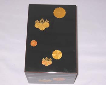 菊桐蒔絵（きくきりまきえ）欅（けやき）茶箱セット（木製三点セット付