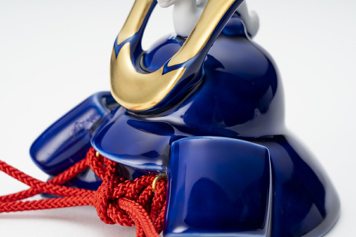 瑠璃かぶと 置物 | 有田焼 深川製磁｜公式オンラインストア