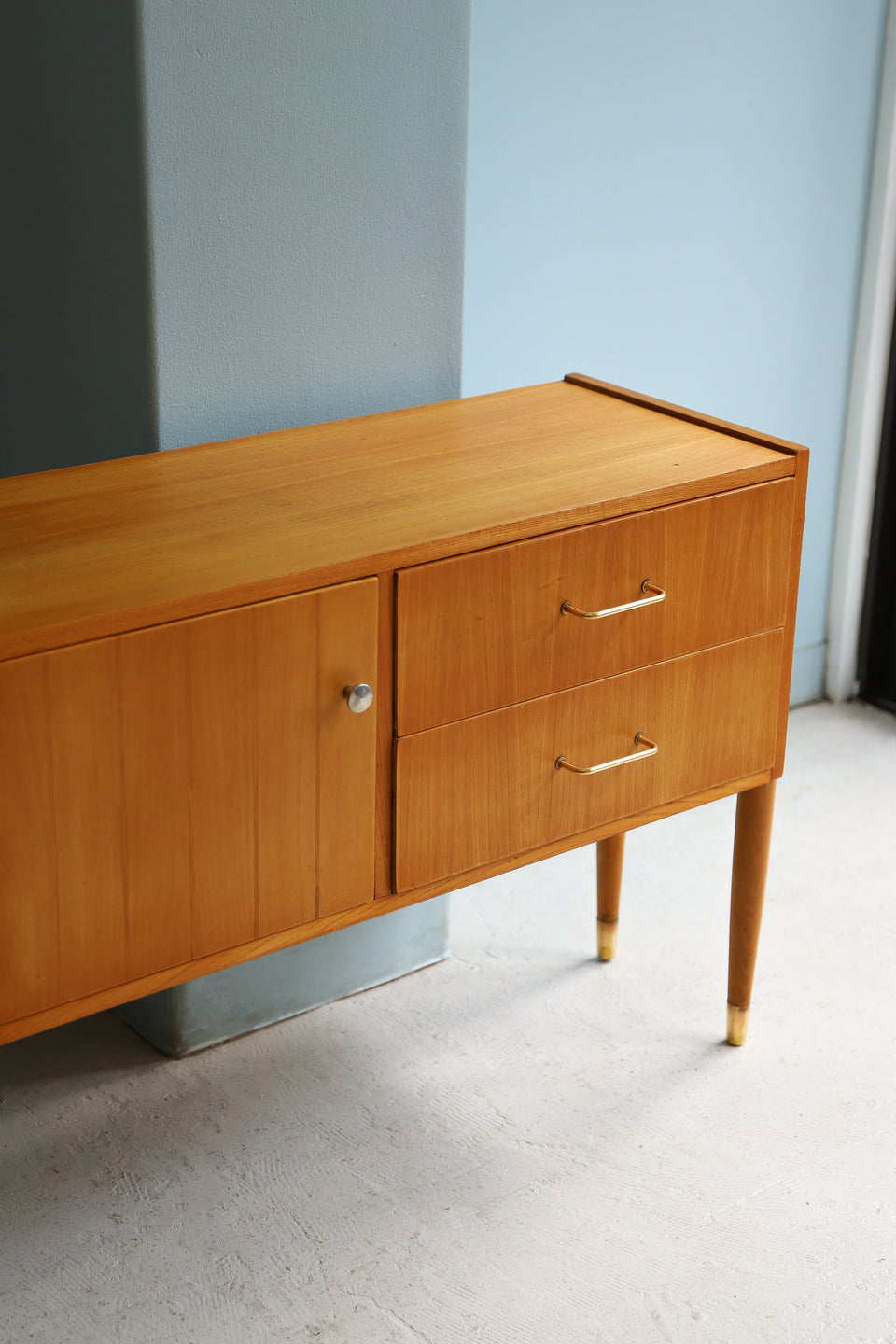 スモールキャビネット チェスト 北欧 ベルギー ヴィンテージ 50s ②