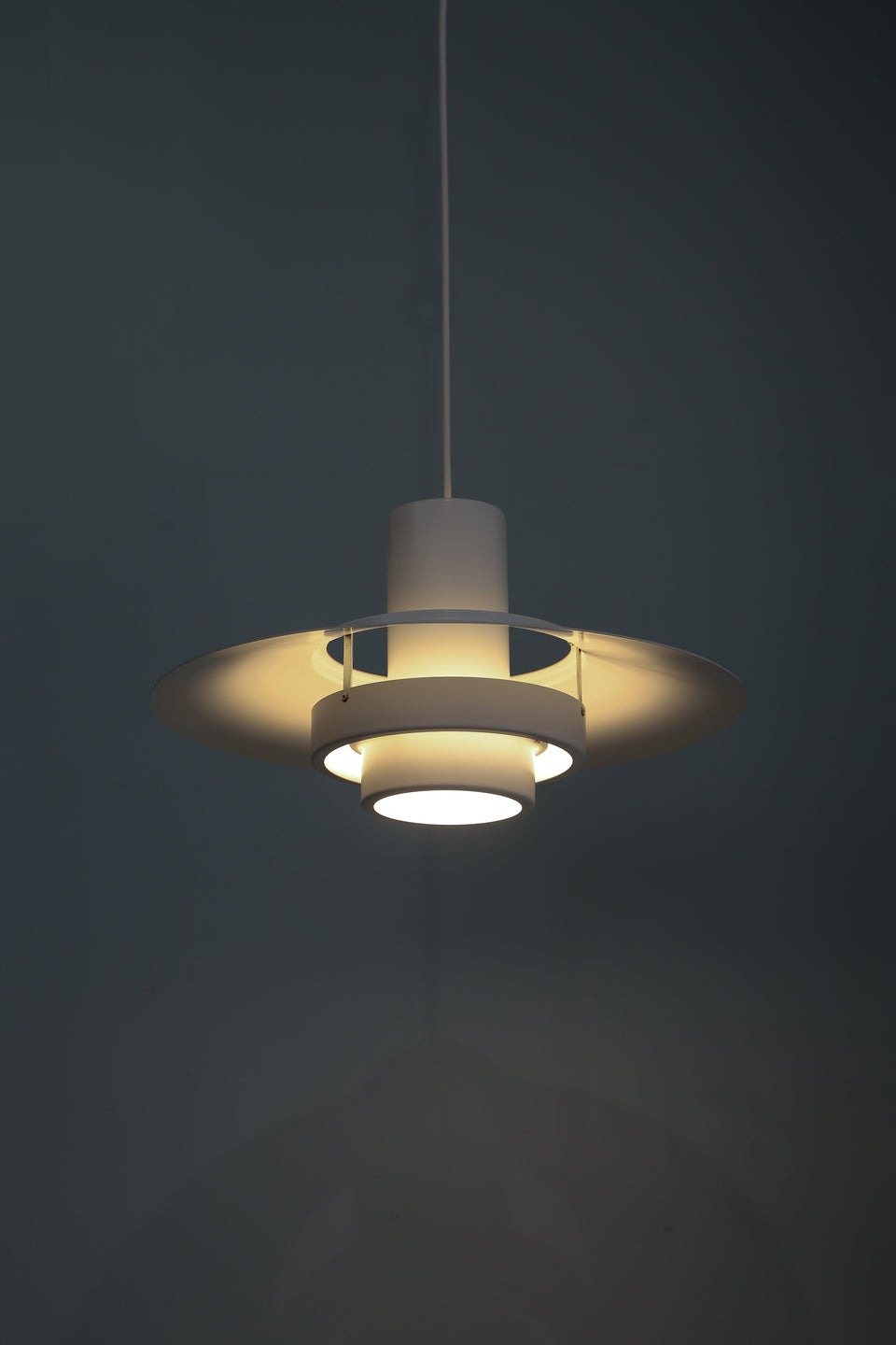 デンマークヴィンテージ フォグ＆モーラップ ペンダントライト