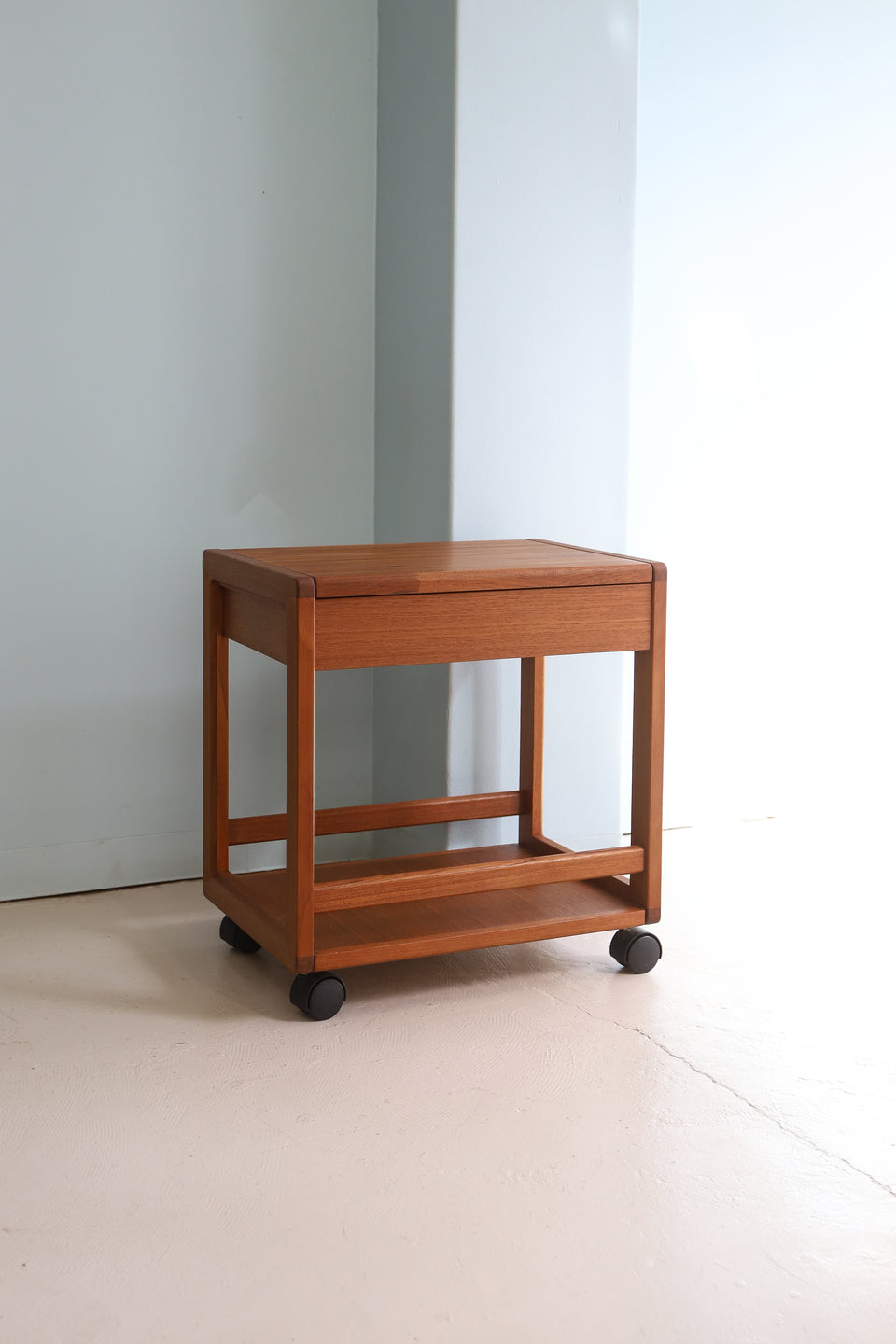 日進木工 ワゴン 引き出し チーク材 北欧スタイル ジャパン