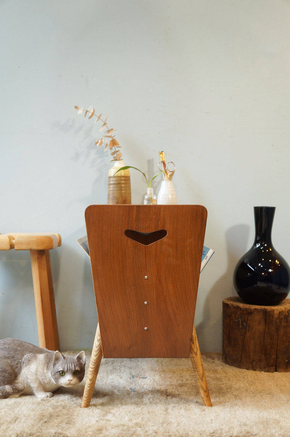 年末年始saleヴィンテージ サイドテーブル マガジンラック付き 年末