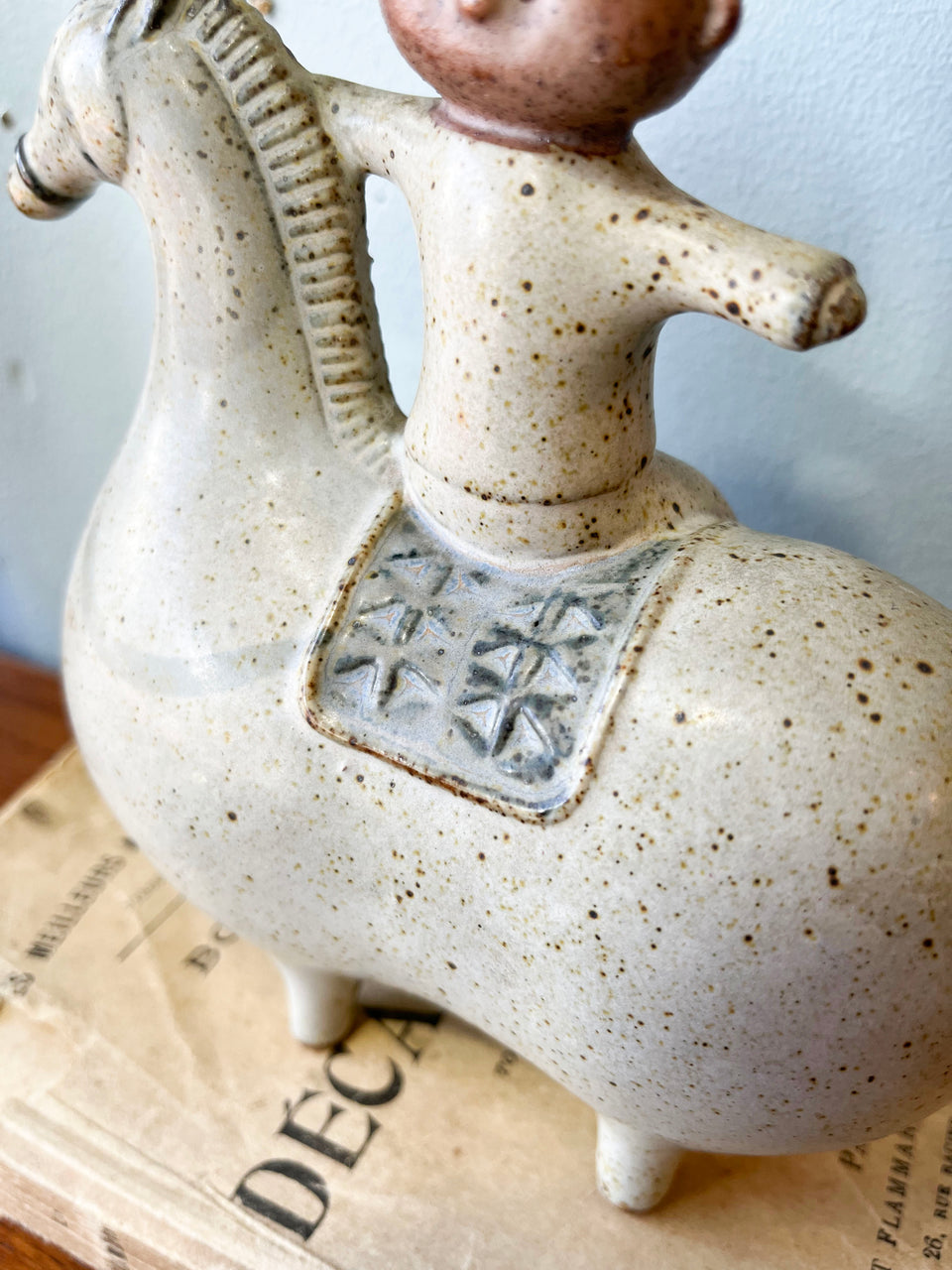 古白銅の子供たち牛の家の装飾品の置物を放します.