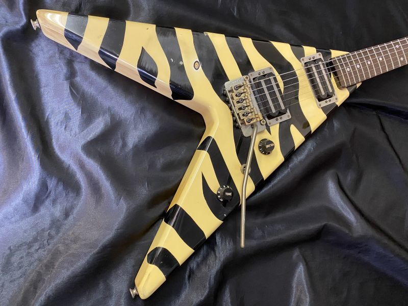 希少】Aria Pro Ⅱ XX-MS Flying V エレキギター 希少】Aria Pro Ⅱ XX