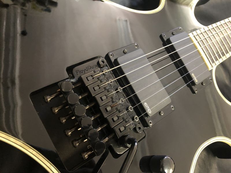 B.C.Rich / Warbeast NJ Deluxe - HR/HMギター専門店 FUTURE WORLD