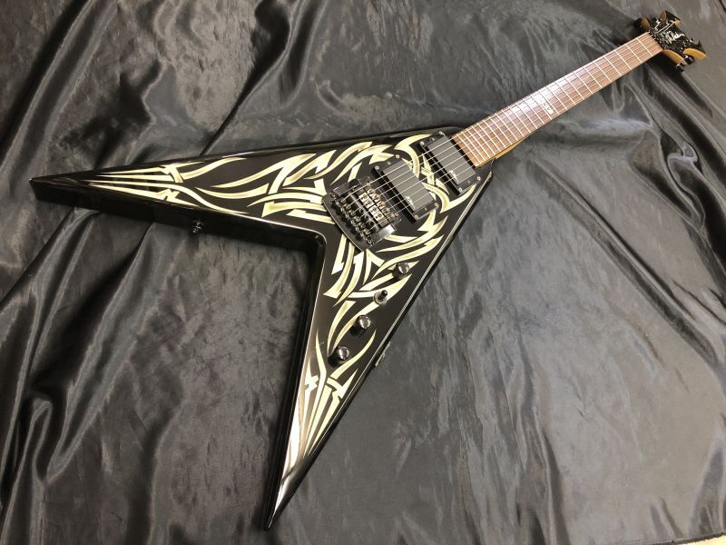 B.C.Rich / KKV Kerry King V - HR/HMギター専門店 FUTURE WORLD