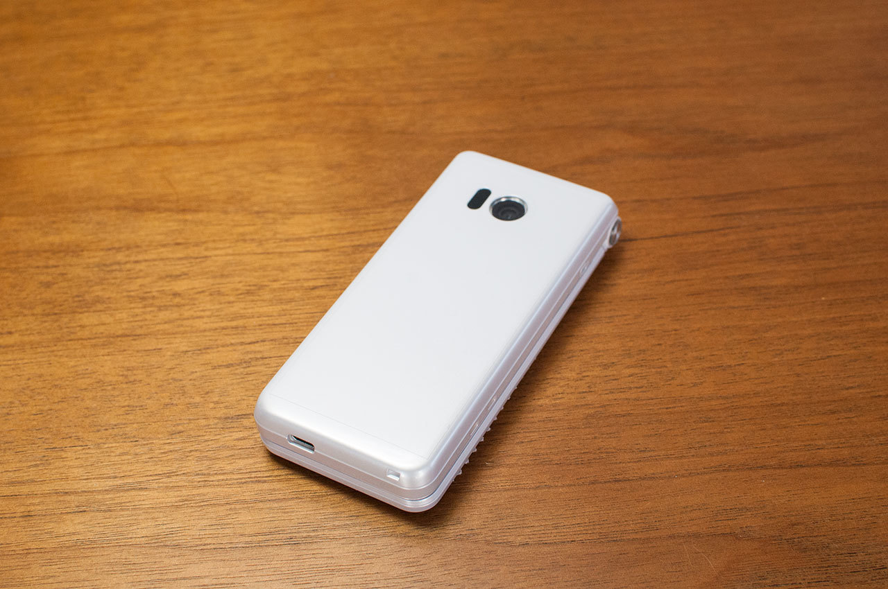 AQUOS ケータイ2 NP602SH ストア Y!mobile ホワイト 送料無料 本体