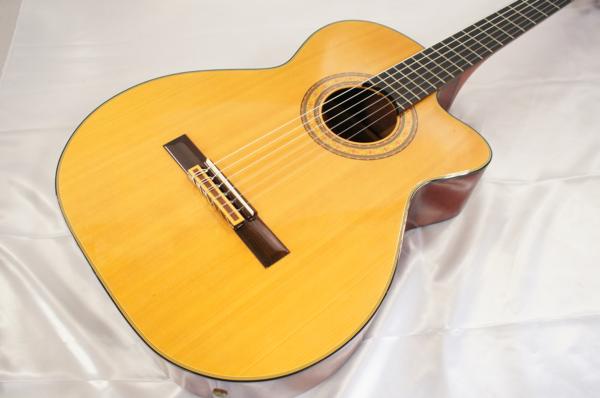 高額買取実施中!!】stafford エレガット ssc-400 ▽ | 楽器買取・楽器