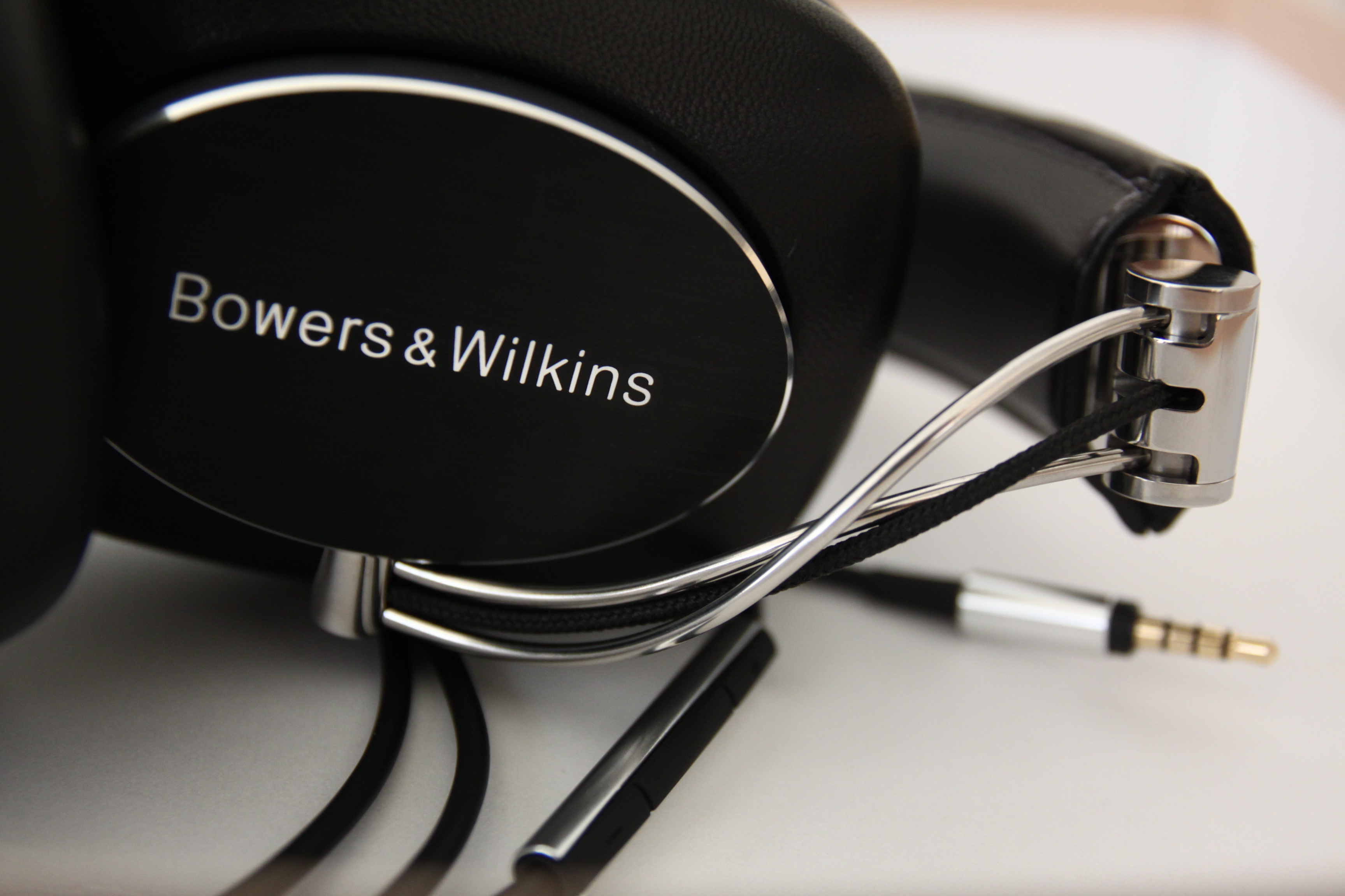 美品】Bowers&Wilkins P7 ヘッドホン（有線） Bowers&Wilkins P7