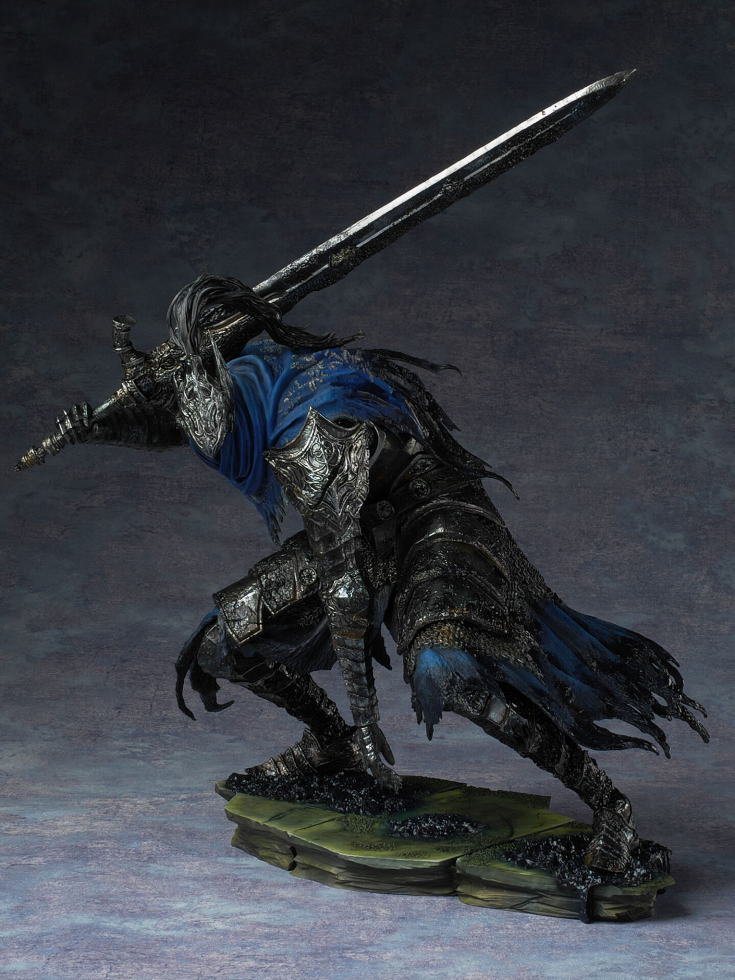 深淵歩きアルトリウス 1/6スケール スタチュー | Gecco
