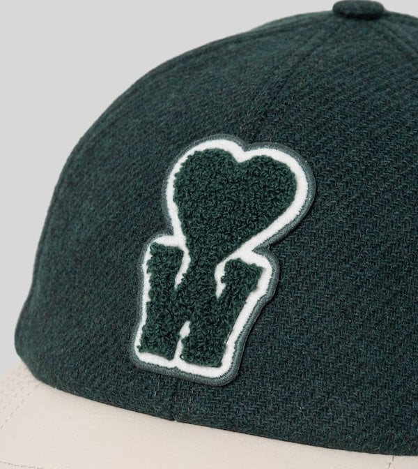 ponpon チェウシク x AMI コラボ キャップ Qoo10] アミパリス 【公式