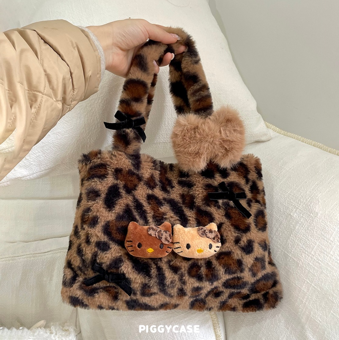 ♡激レア☆コスチュームキティ☆フミンク・ヒョウ柄・バックスキン