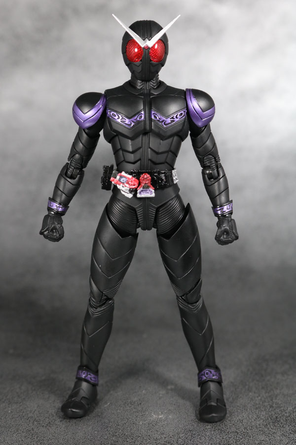 真骨彫製法仮面ライダージョーカー Amazon.co.jp: BANDAI S.H.フィギュ