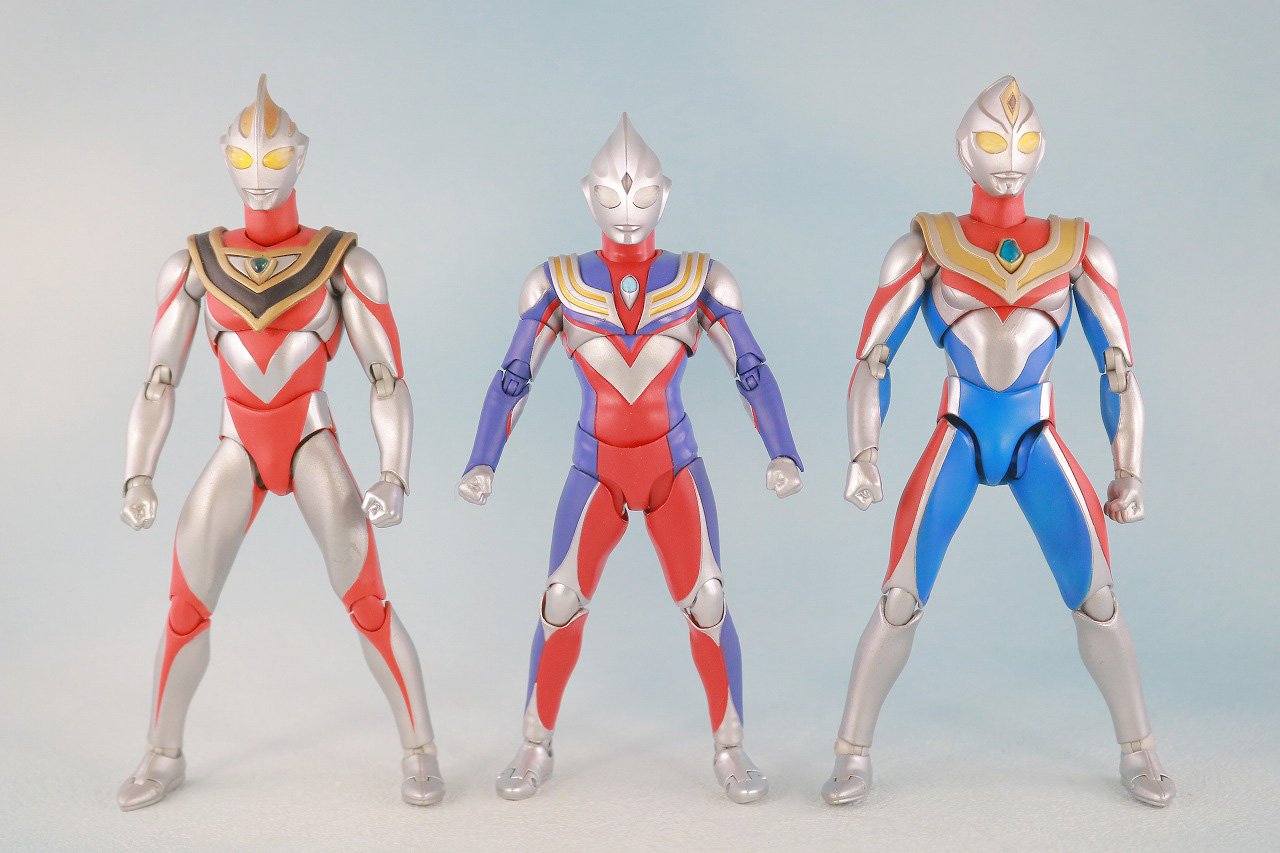 真骨彫 ウルトラマンティガ ダイナ ガイア セット 光の巨人、大地に