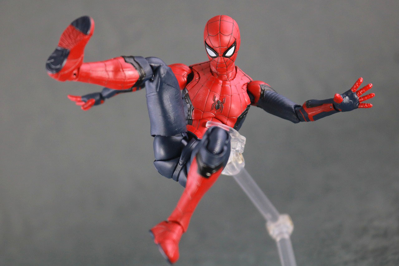 SHフィギュアーツ スパイダーマン ノーウェイホームセット Amazon.co