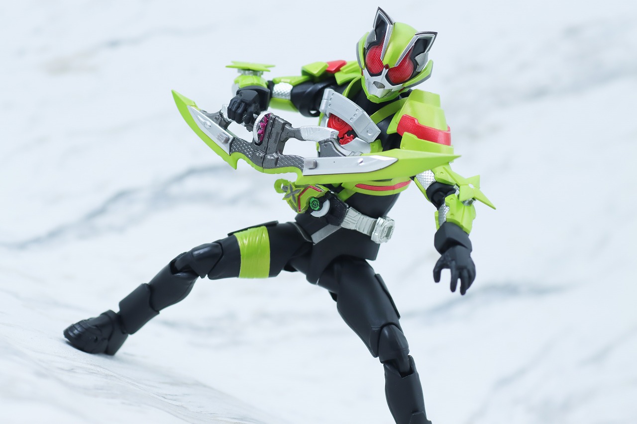 フィギュアーツ 仮面ライダータイクーン S.H.フィギュアーツ 仮面