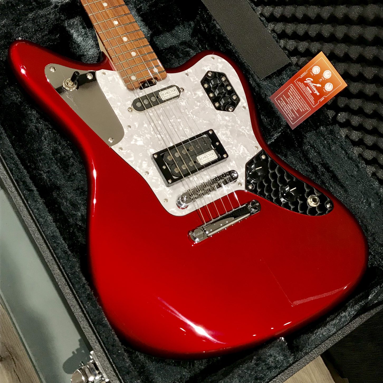 Schecter Japan Ar-06 Car – Candy Apple Red – Gooswyn Guitar
