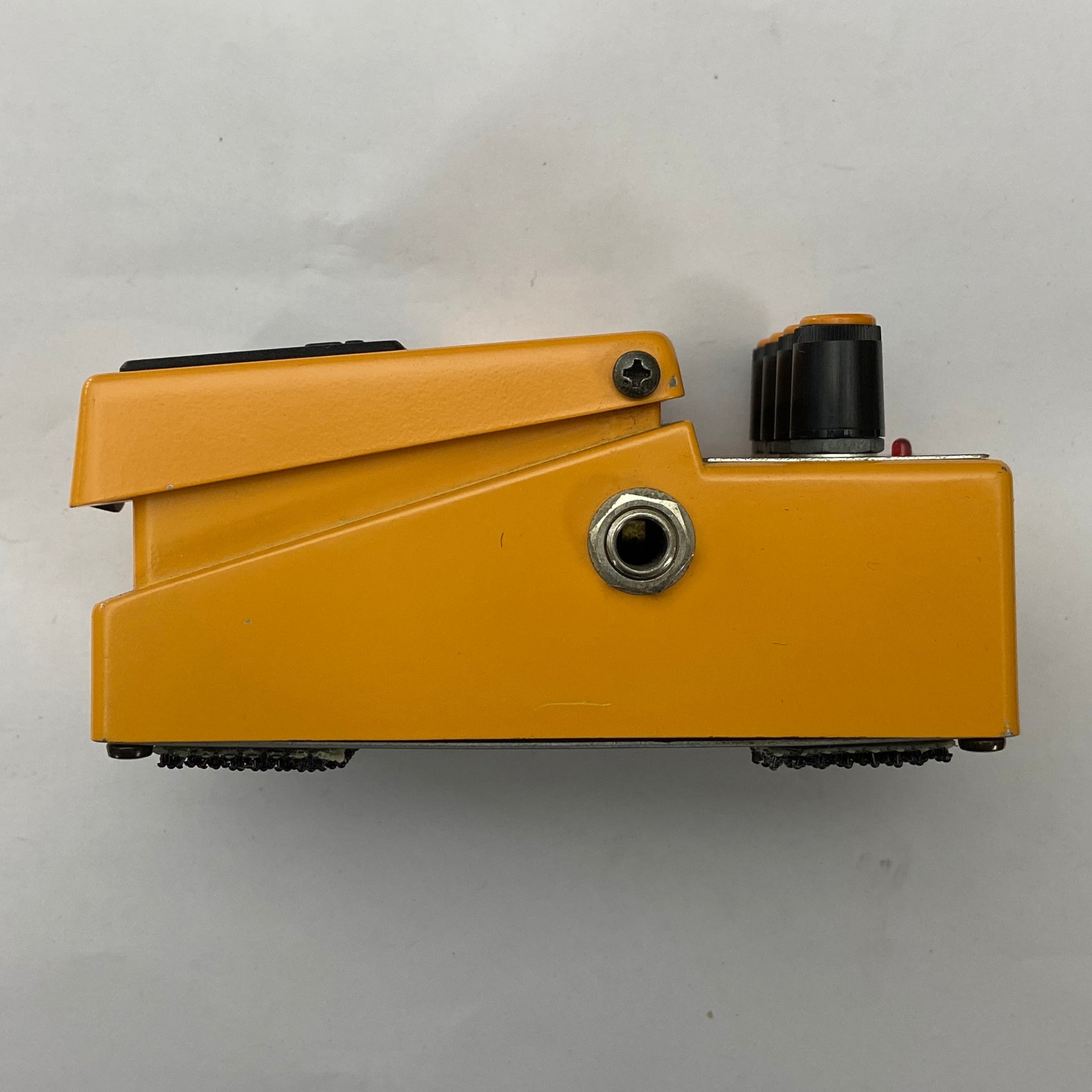 BOSS DF-2 SUPER Feedbacker and Distortion (B-STOCK) – Godlyke