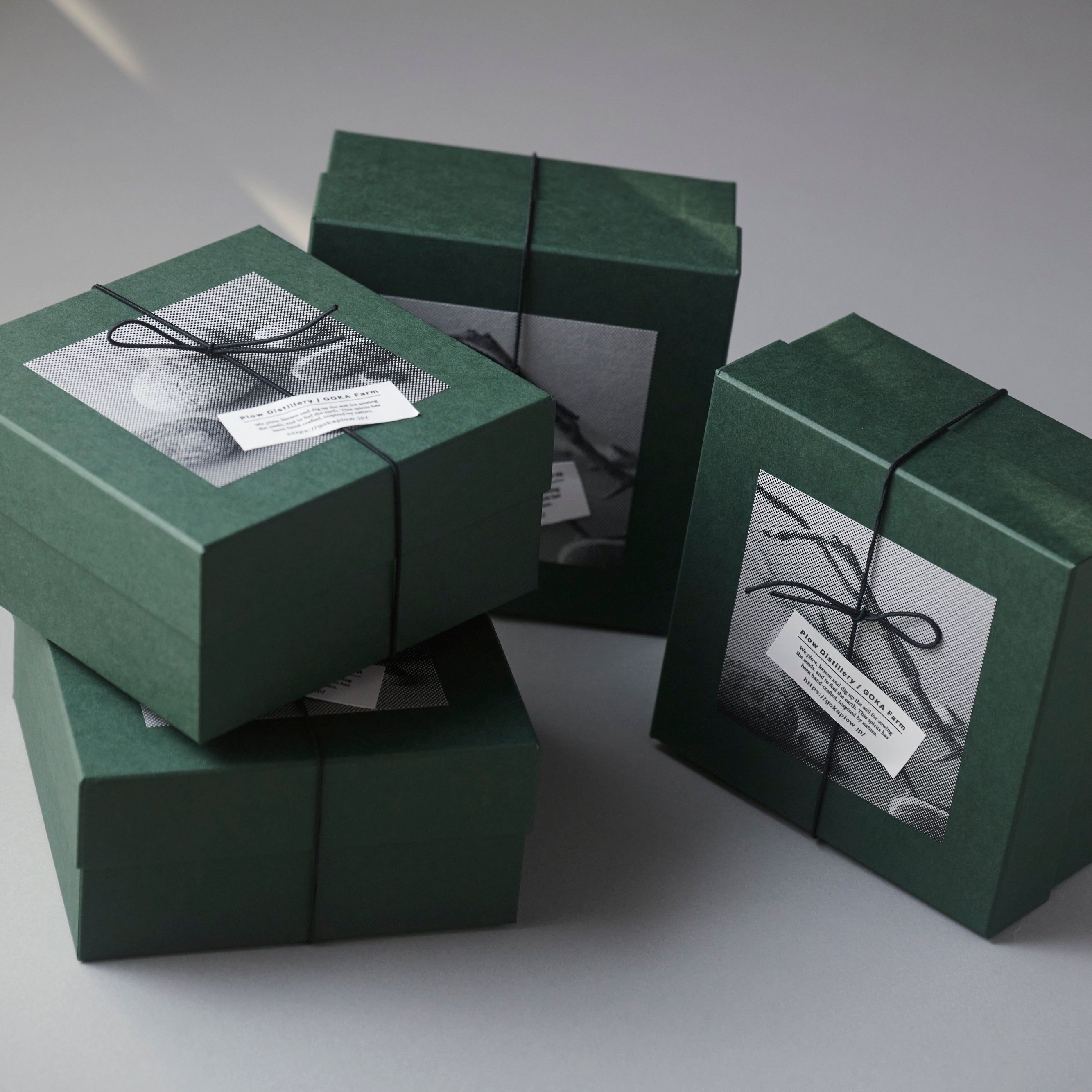 Gift Box | 001 Gin & 029 Yuzu cacao Gin - GOKA