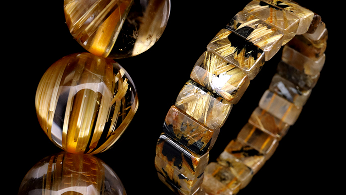 超大玉 62mm 虹入りゴールドルチルクォーツ 丸玉 スフィア 金針水晶