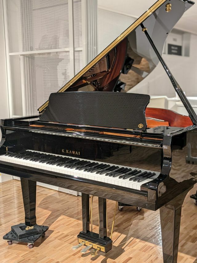 KAWAI（カワイ） GX1LE 中古グランドピアノ コンパクトな限定モデル