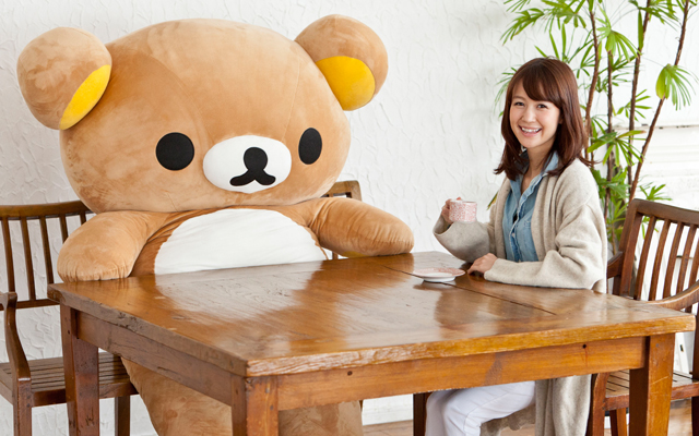 等身大リラックマぬいぐるみ 「設定が思ってたよりデカい…」 – grape