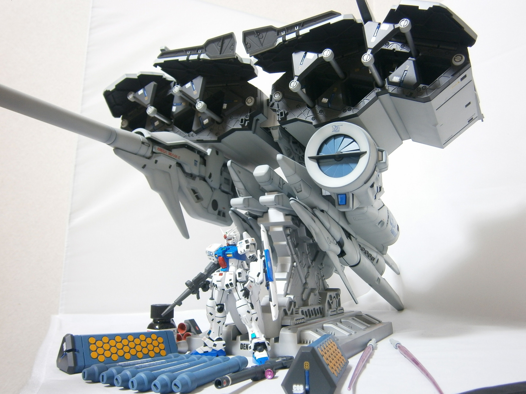 未開封 HGUCデンドロビウム HGUC 1/144 ガンダムGP03 デンドロビウム