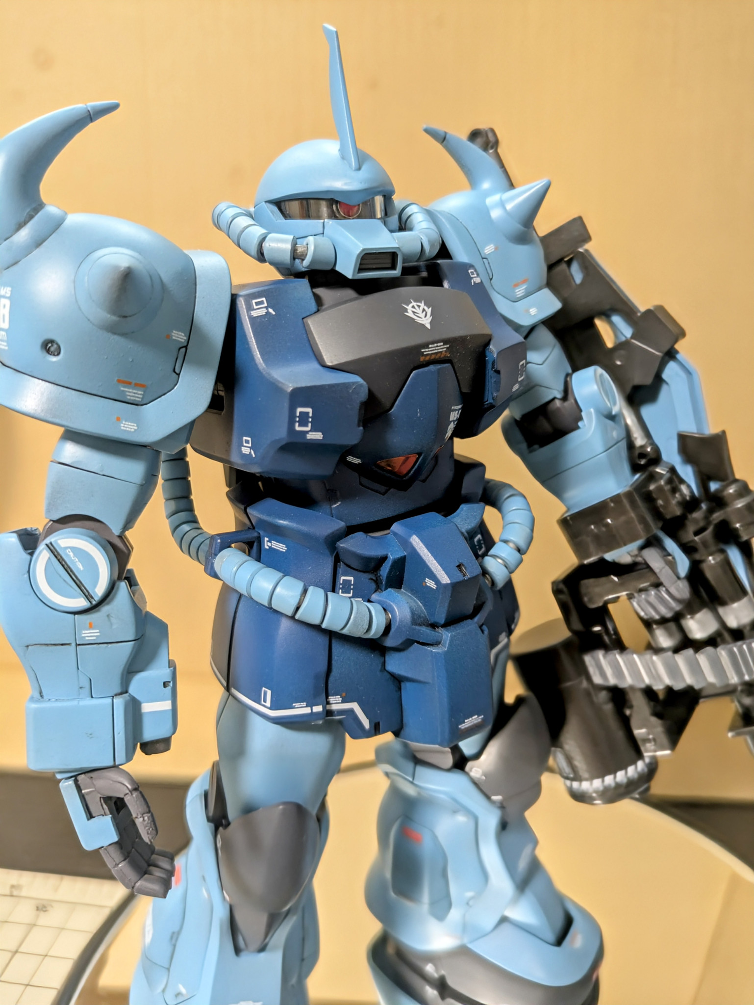 MGグフ・カスタム｜ひろきゅんさんのガンプラ作品｜GUNSTA（ガンスタ）