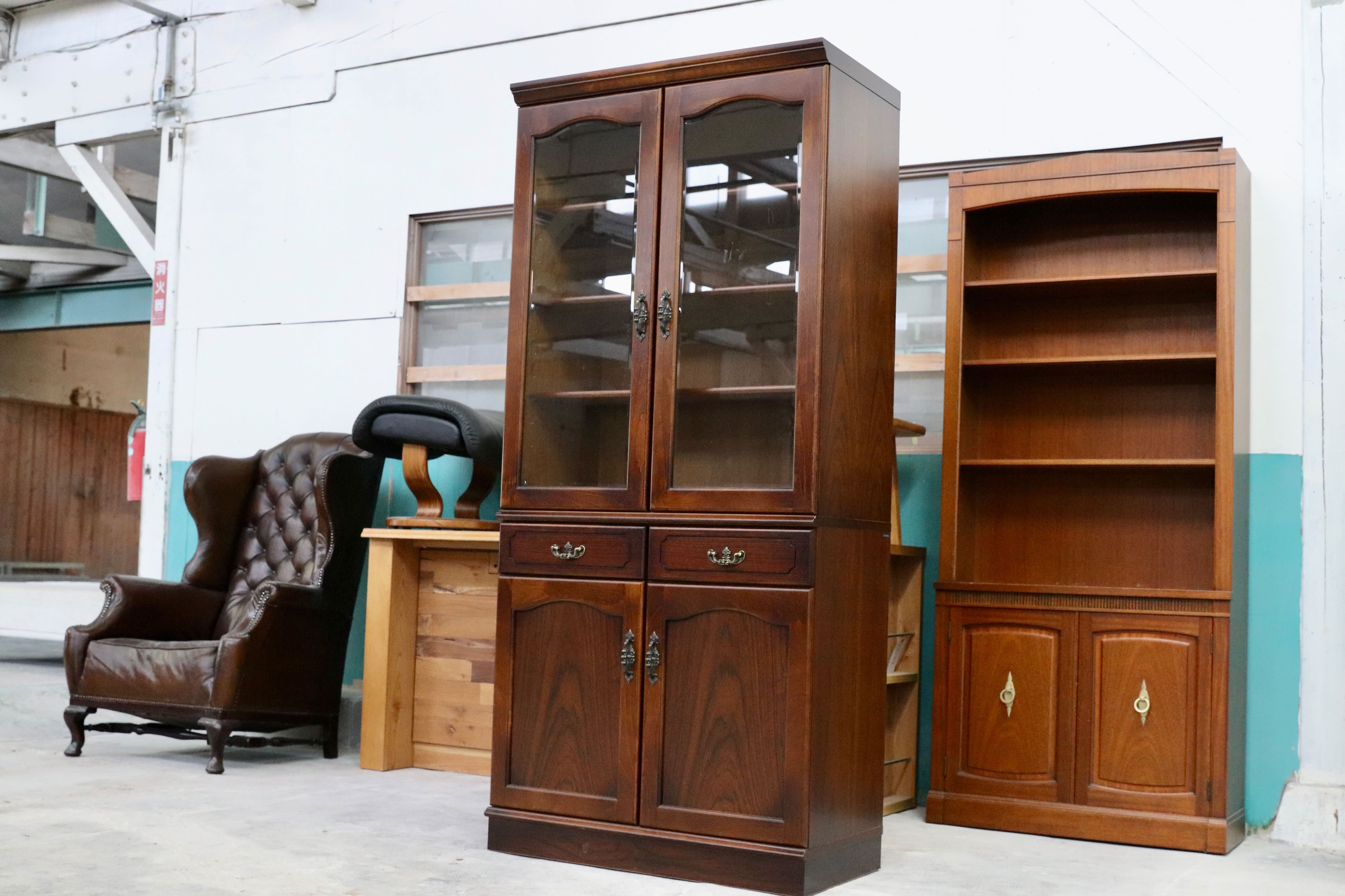 Karimoku カリモク コロニアル ガラスキャビネット カリモク