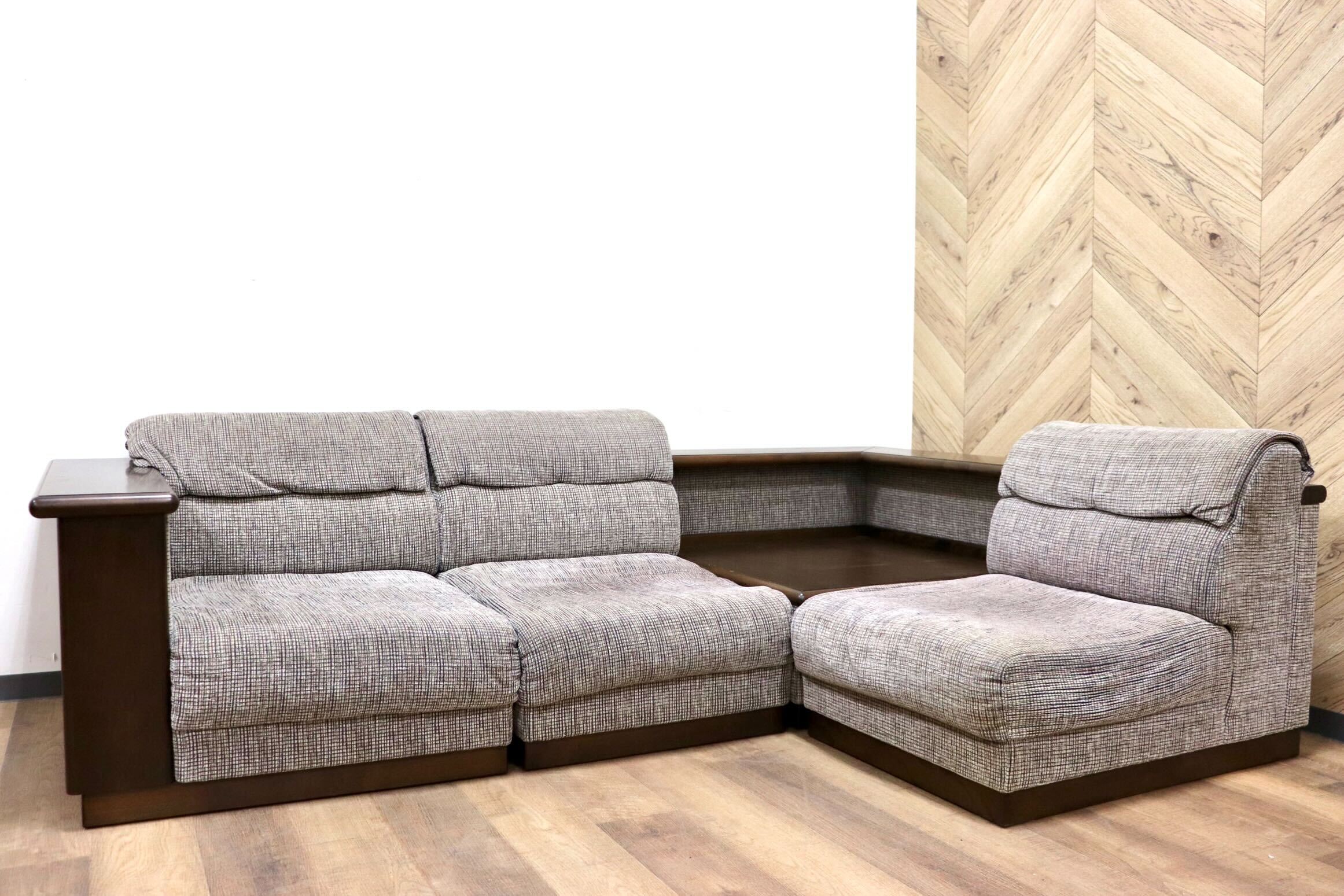 モリシゲ3人掛けソファー