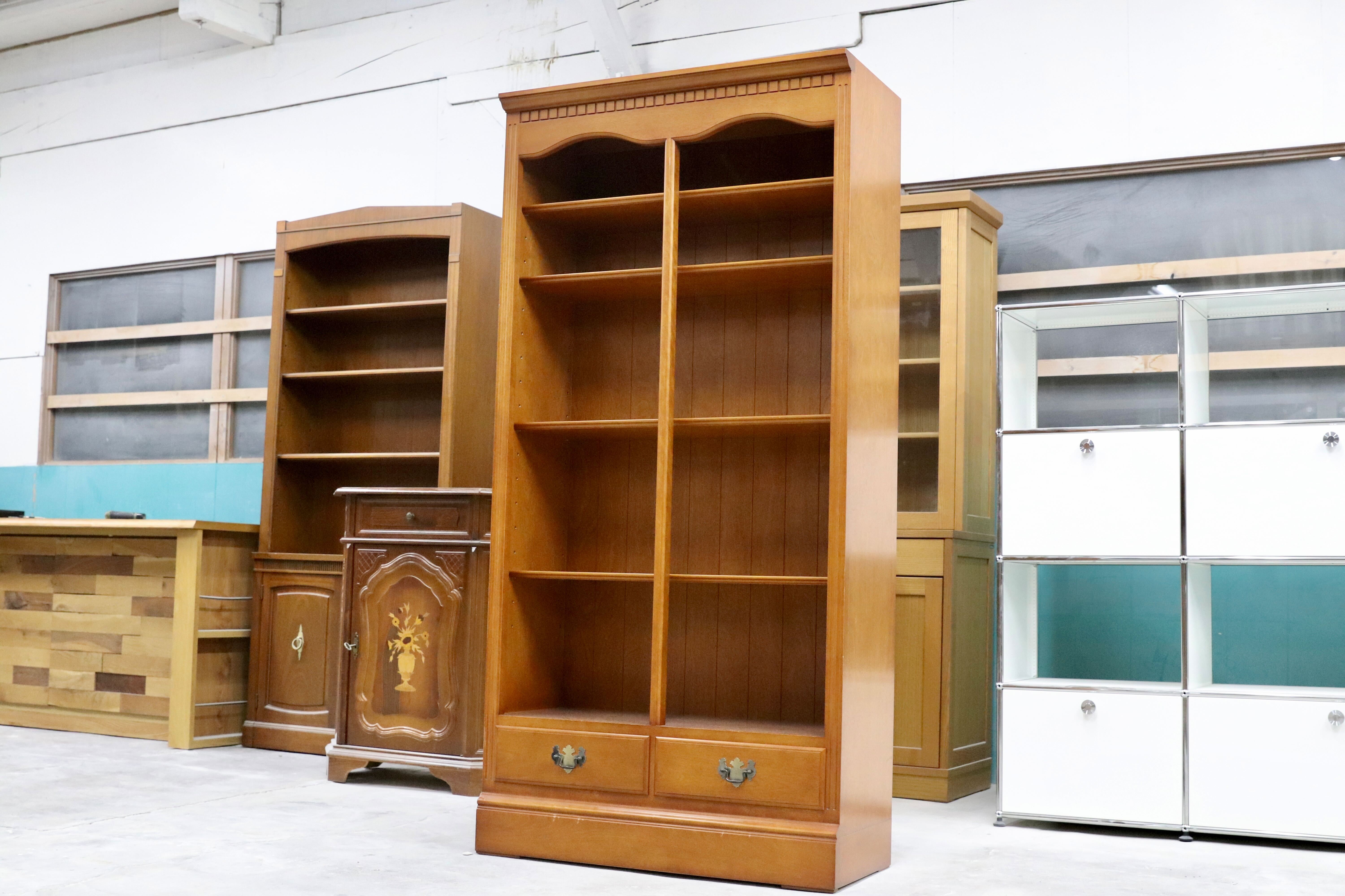 美品『Daniel』横浜ダニエル コーナーキャビネット キャビネットRWcab3