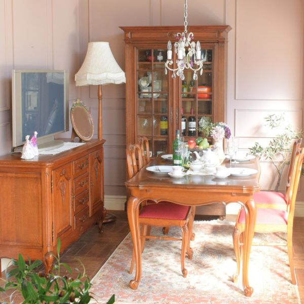 オールドノリタケの美しい陶磁器、手描きのお花が美しいアンティーク