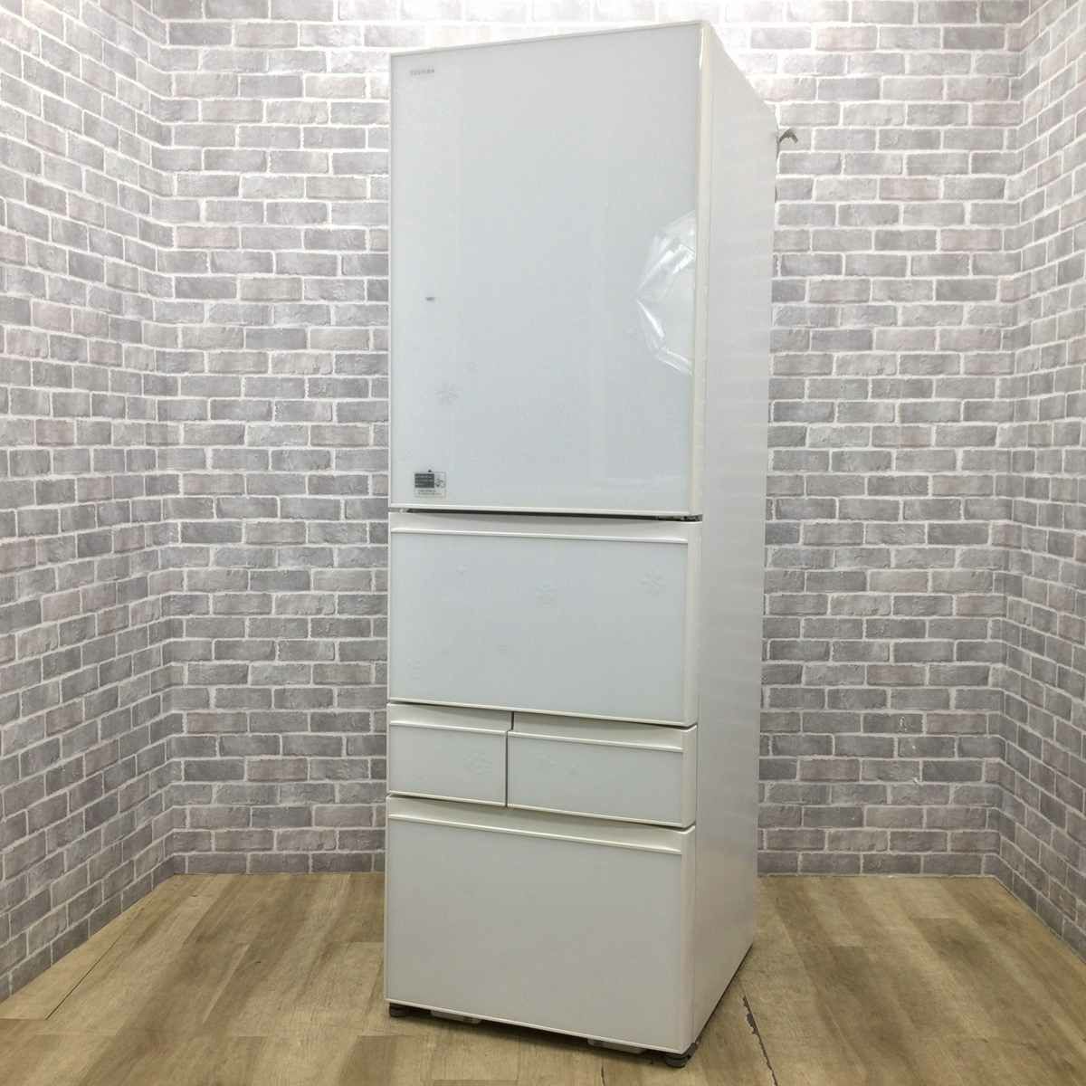 東芝 VEGETA 冷蔵庫 5ドア 410L 右開き ホワイト GR-K41GXV(ZW) 2017年