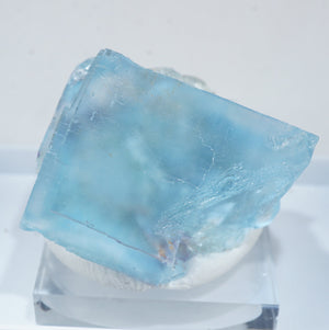 ドイツ ブラックフォレスト産 フローライト – 天然石ハッピーギフト