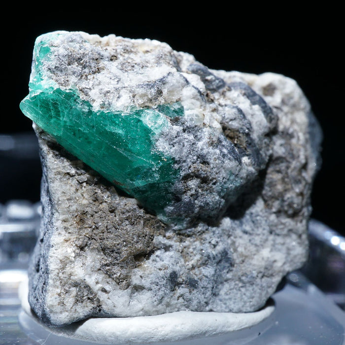 エメラルド コロンビア産 鉱石 鉱物 ミネラル 標本 原石 母岩付き