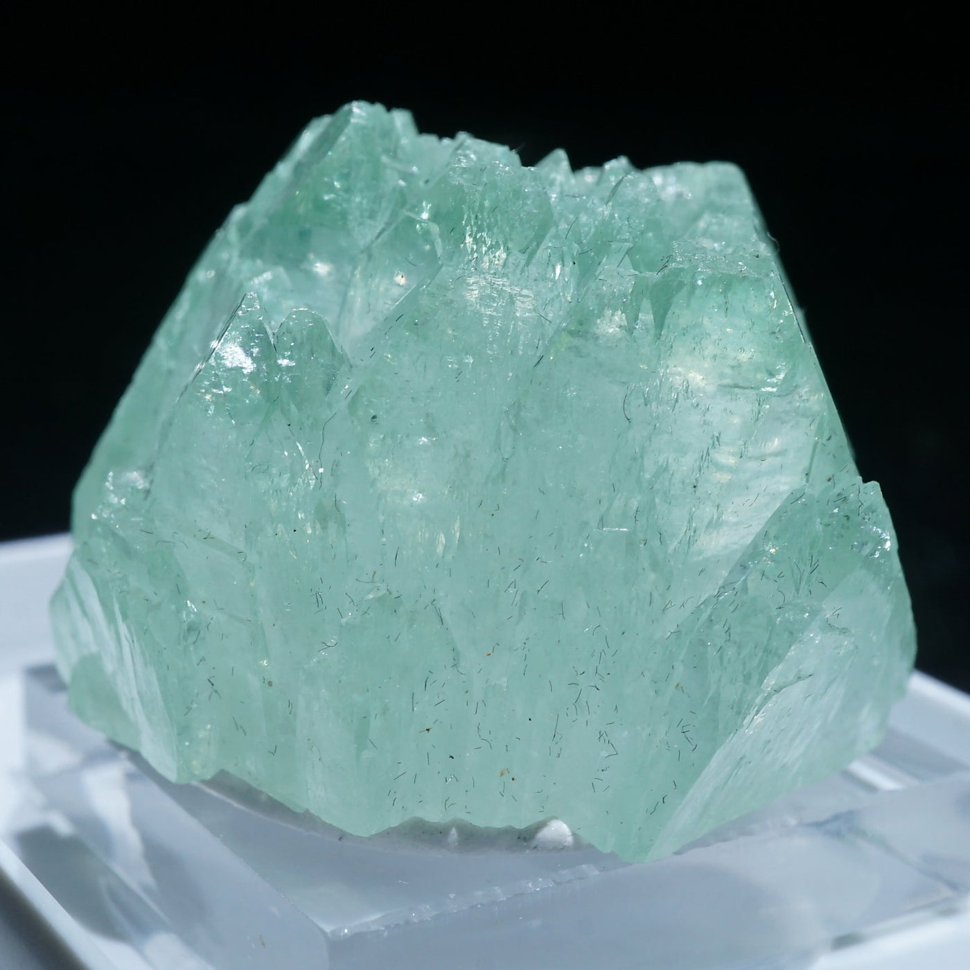 インド産 アポフィライト|ハッピーギフト – 天然石ハッピーギフト