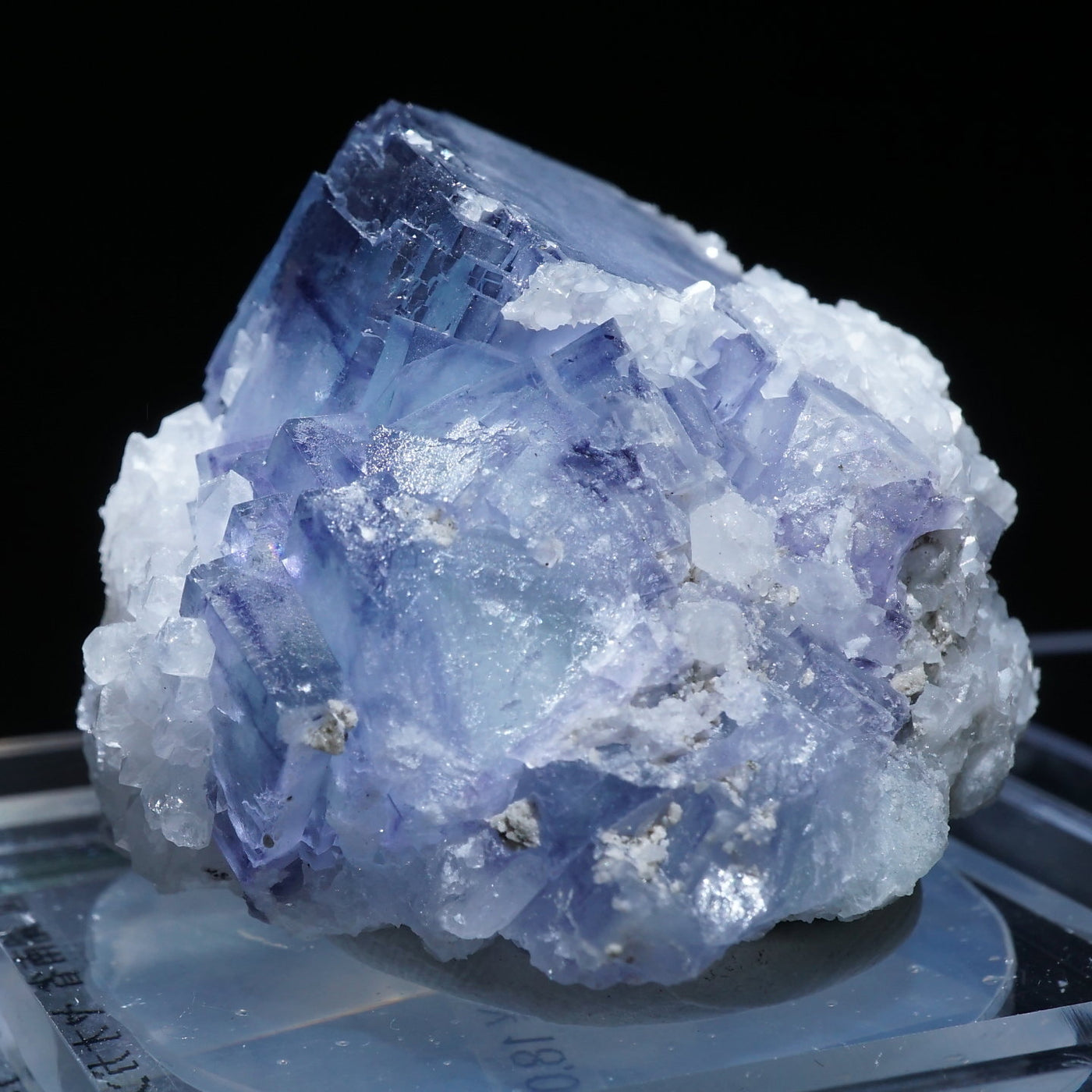 中国 ヤオガンシャン産 フローライト・水晶|ハッピーギフト – 天然石