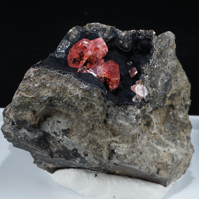 ペルー産 母岩付きロードクロサイト – 天然石ハッピーギフト