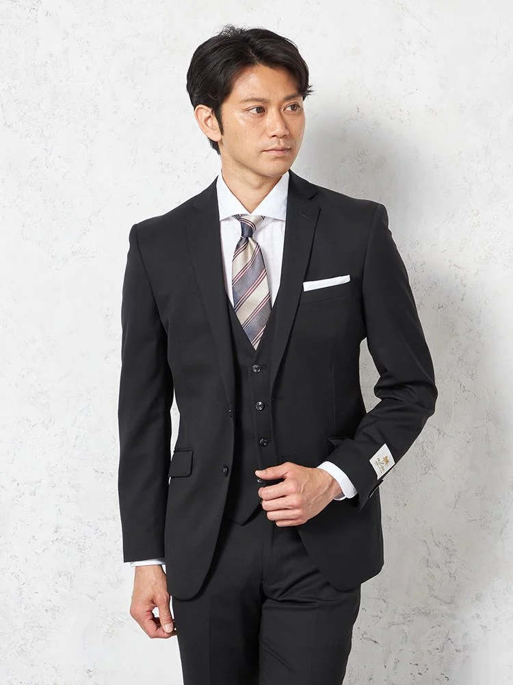 未使用級ウールシルク スリーピース スーツ 黒