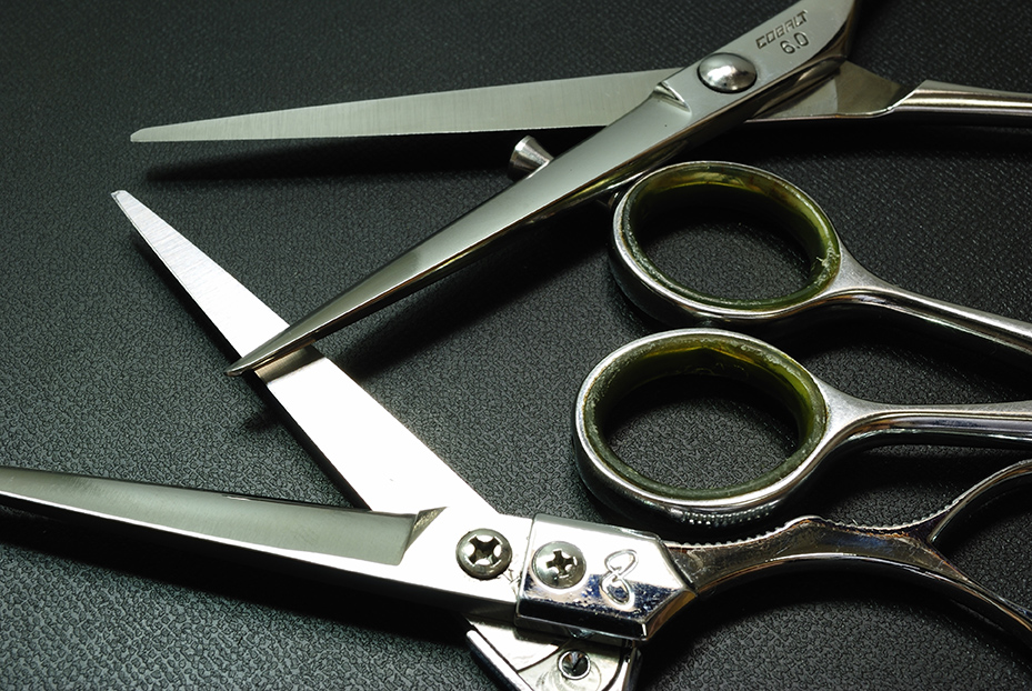 本物のハサミ屋が厳選☀理美容師プロ用シザーカットバサミセニング