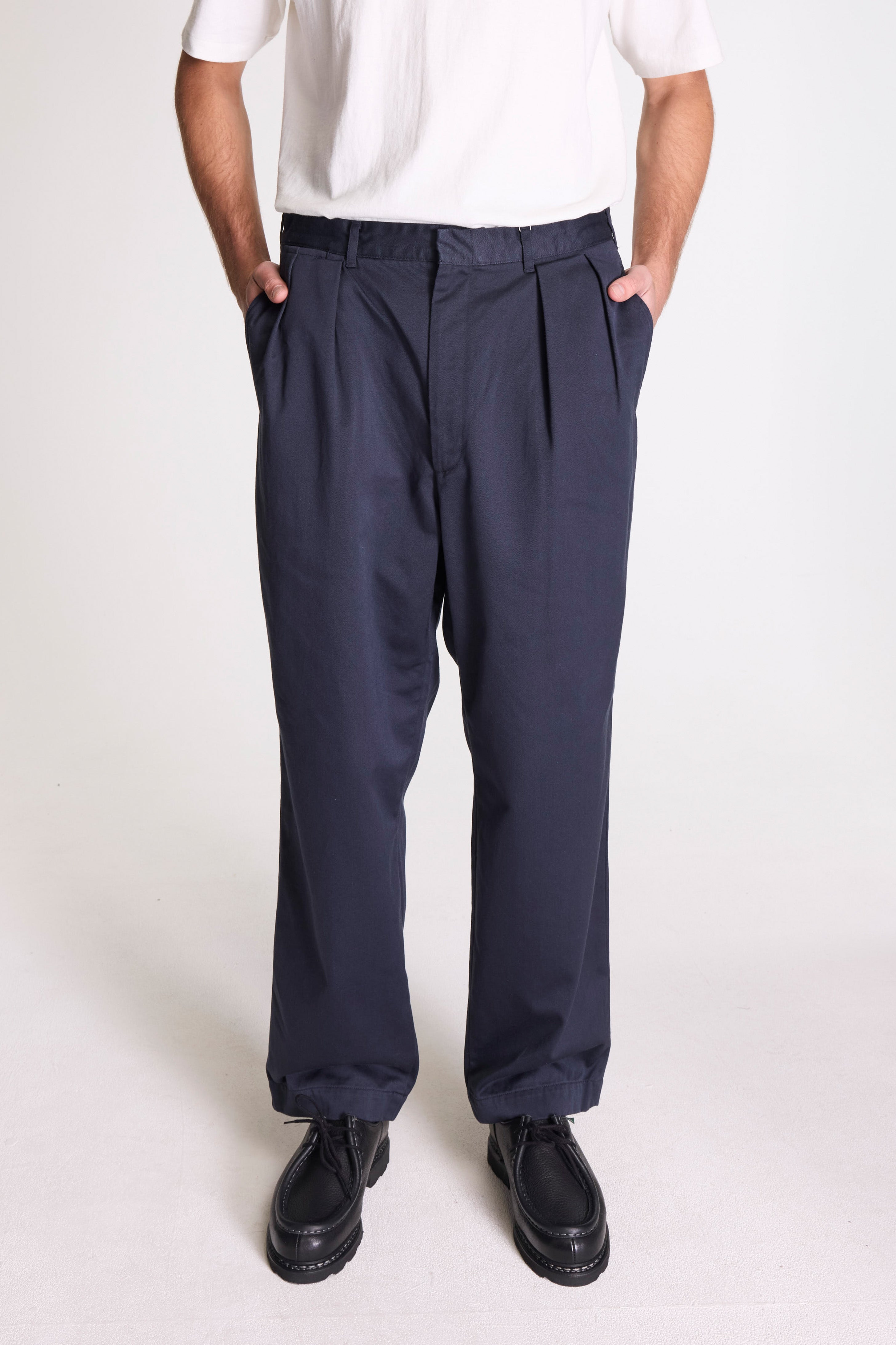 Double Pleated Chino DOUBLE PLEATED CHINO TROUSERS - Cream - 44 ⁄ 30