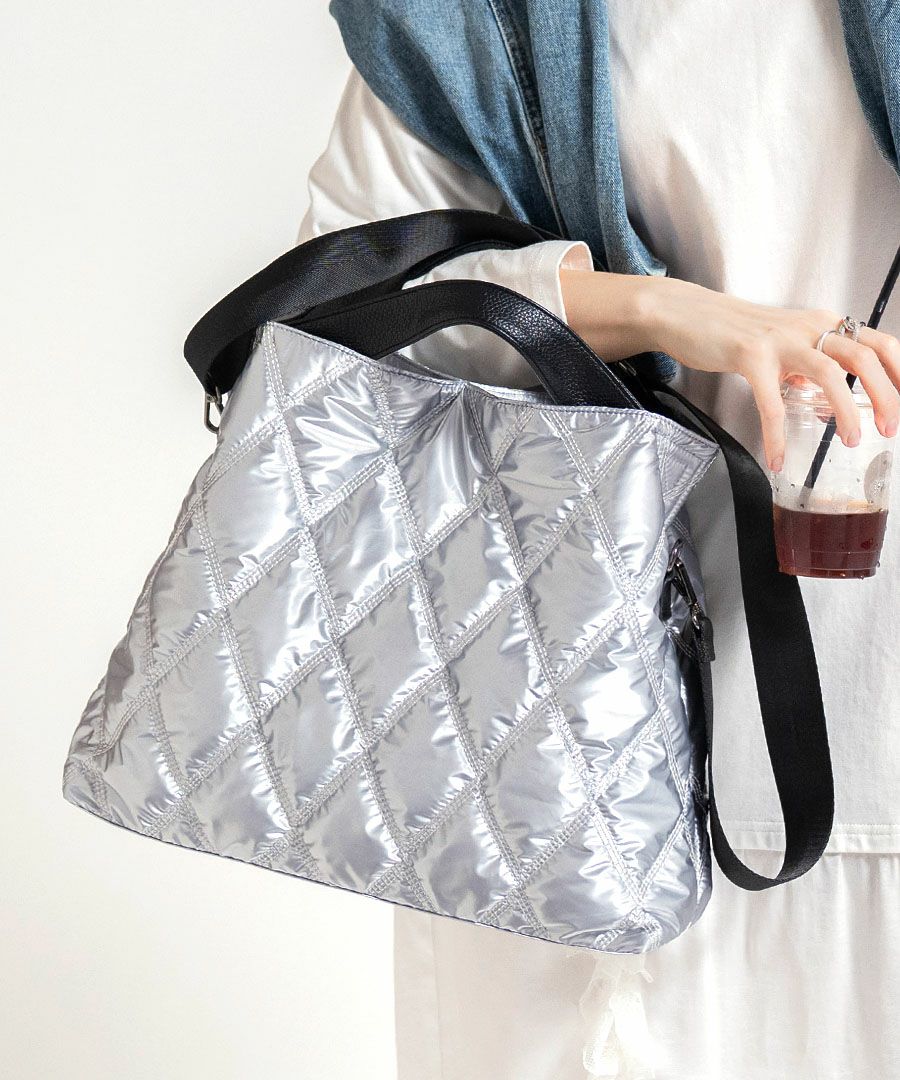 Mrs. GREEN APPLE キルティングショルダーバッグ L Mrs. GREEN APPLE