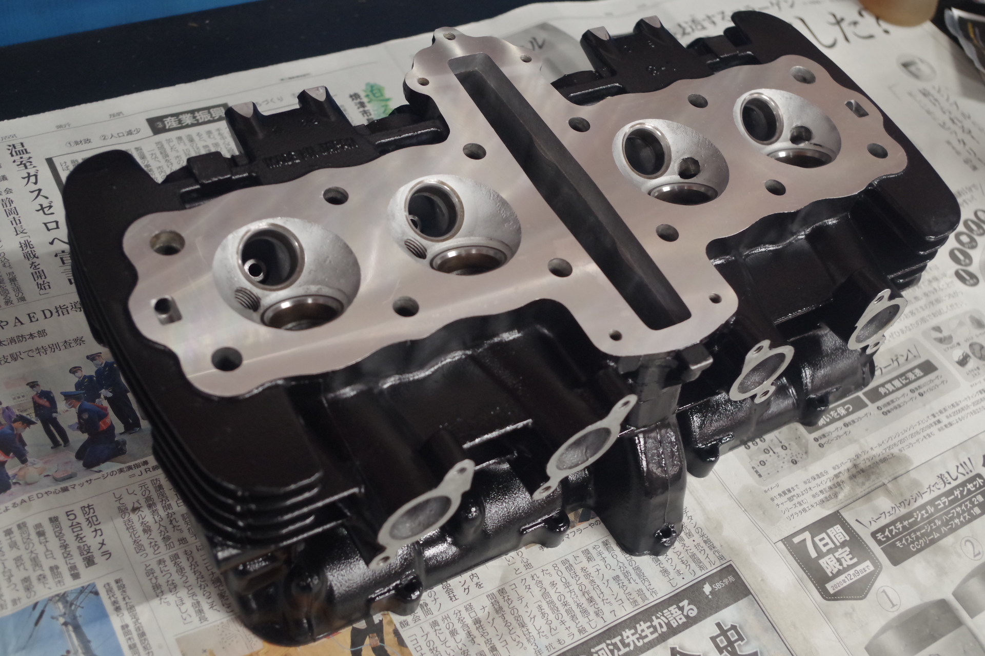 20 世紀中期 純銀製 四角形 エンジンターン加工 内部鏡 パウダー