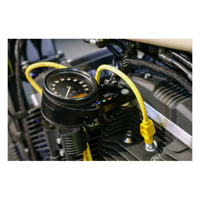 DRAG Specialties メーター移設キット（エンジン横）ブラック