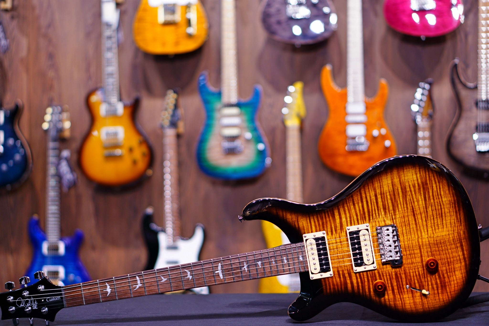 PRS SE Lefty Custom 24 Black Gold