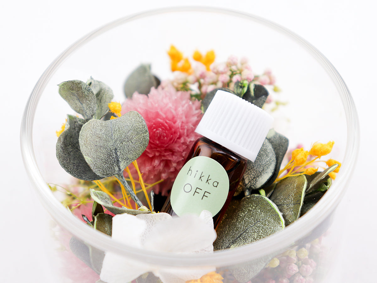 花びらのアロマディフューザー ～花びらにオイルを垂らして香りを